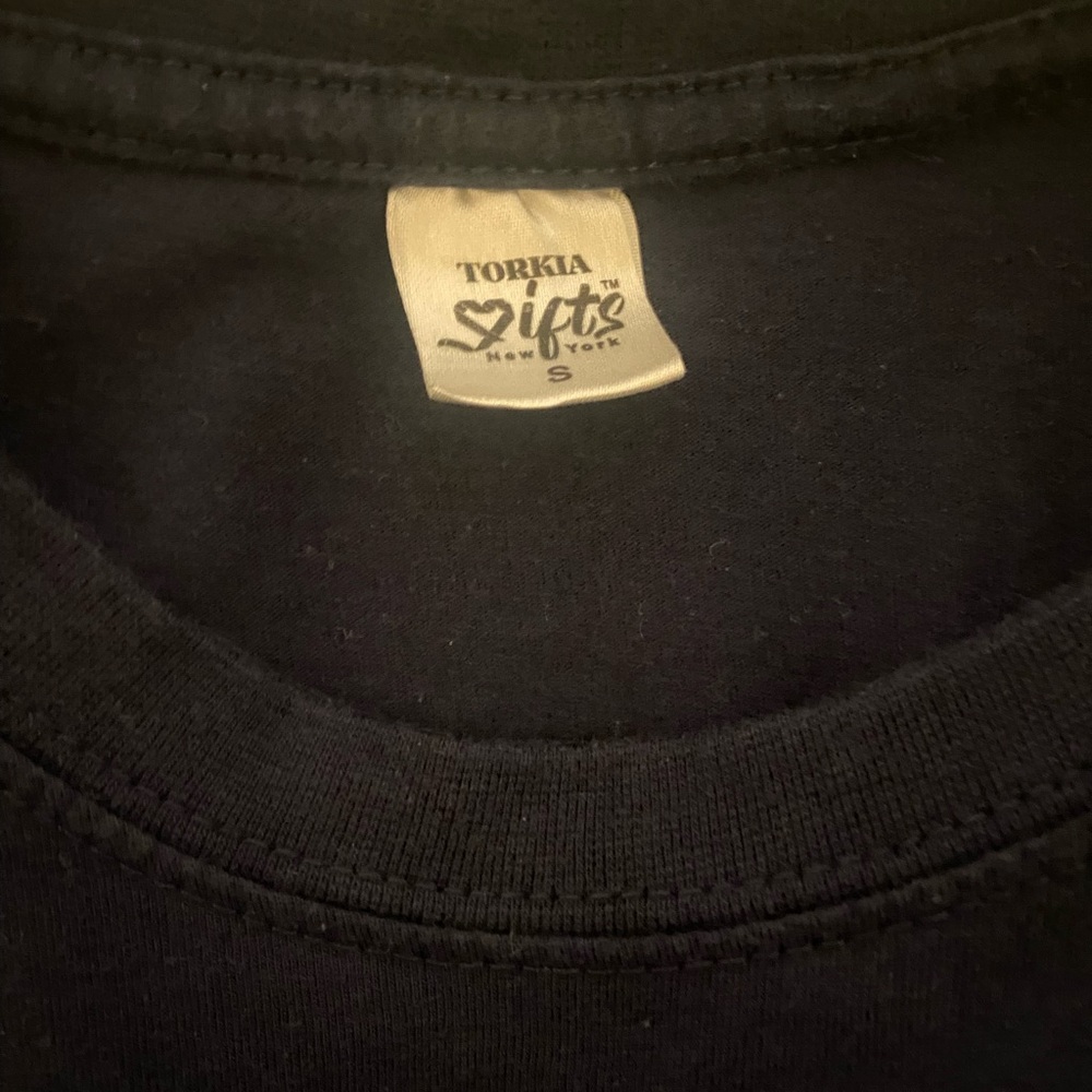 Torkia Black T-Shirt
